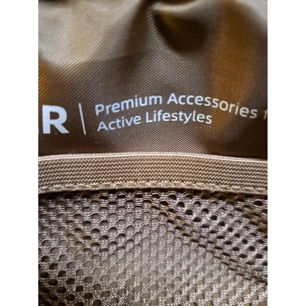 Pander Active Lifestyle Everywhere Belt Bag Adjustable Strap 7 X 5 Inches